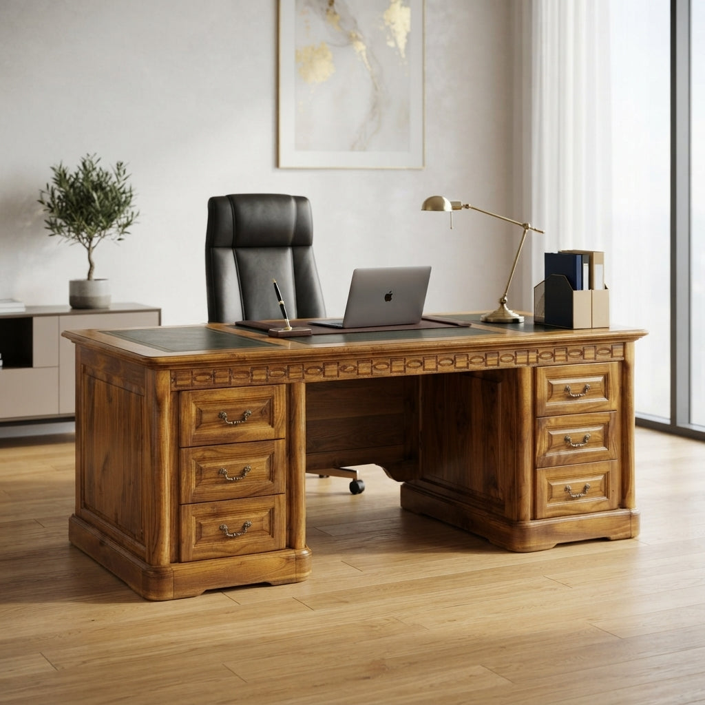 Majesty-Executive Table