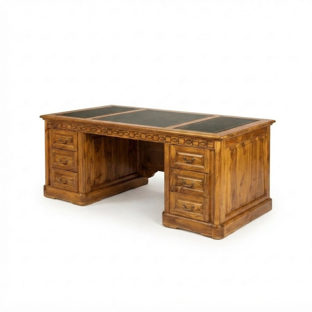 Majesty-Executive Table