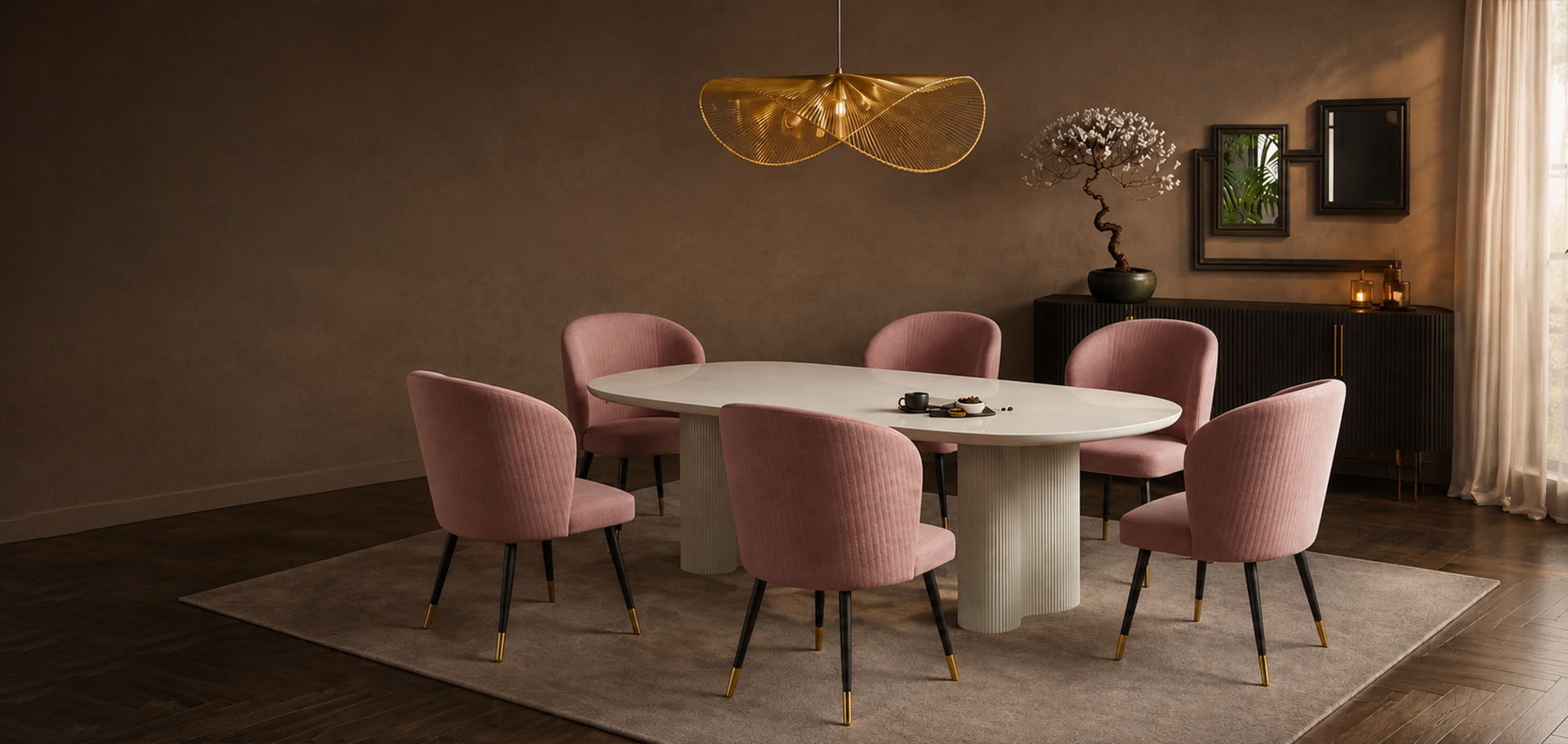 
                      DINING EXPERIENCE
                    
