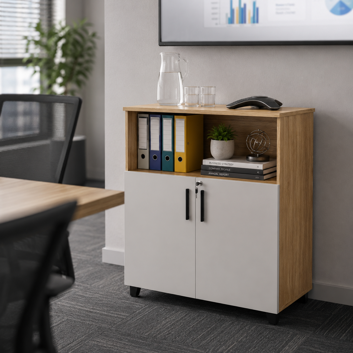 Deluxe medium height shelf