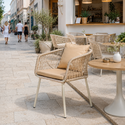 Aero Outdoor Chair