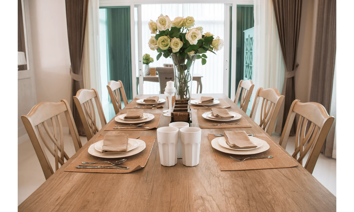 Contemporary Dining Sets: Embracing Modern Design Trends